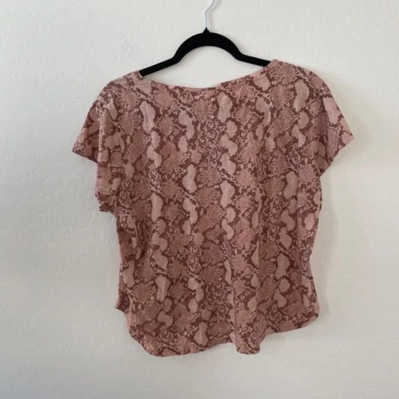 Snake Print Python Tee T Shirt Boho Bohemian Artsy Chic Hipster Modern Top - Picture 2 of 7